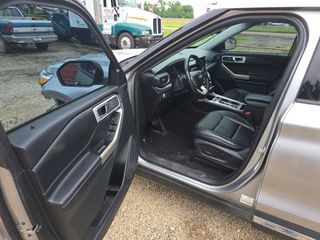 2021 Ford Explorer XLT - Driver's Front Door Image