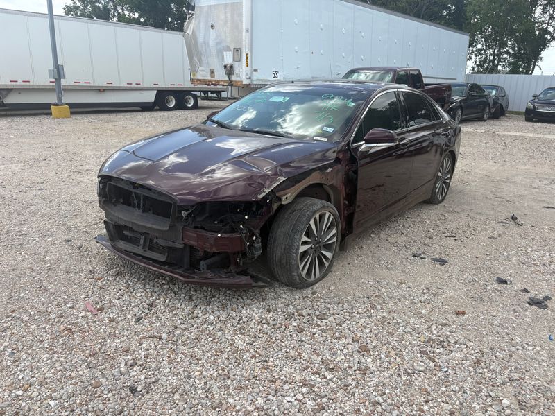2017 Lincoln MKZ Select - Exterior Front Left Corner Image