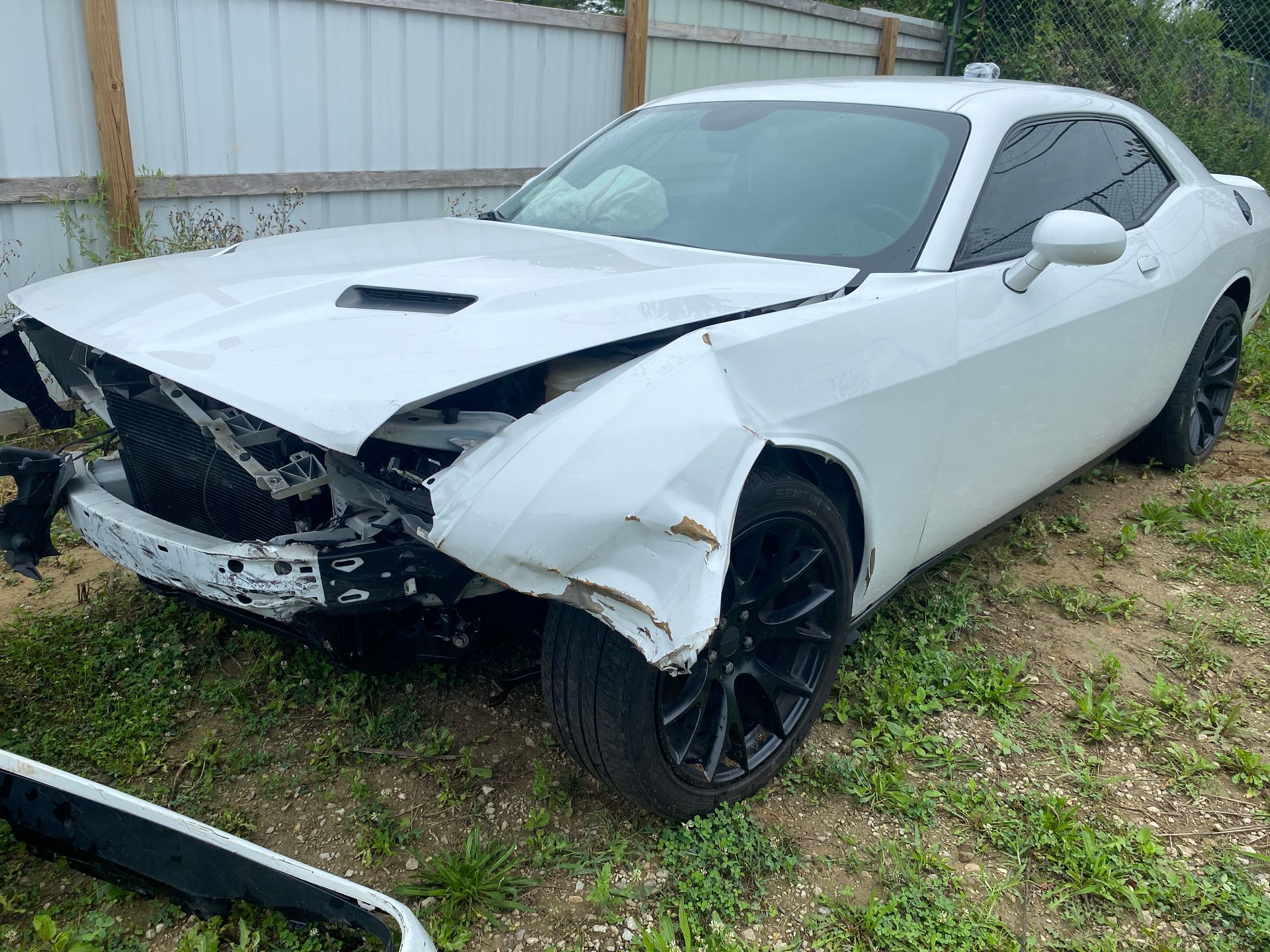 2016 Dodge Challenger SXT Plus - Exterior Front Left Corner Image