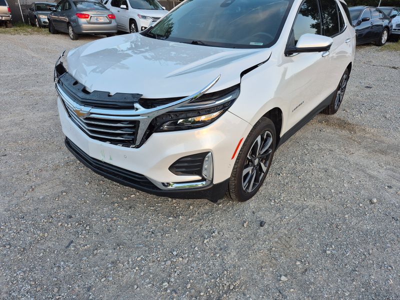 2022 Chevrolet Equinox Premier - Exterior Front Left Corner Image