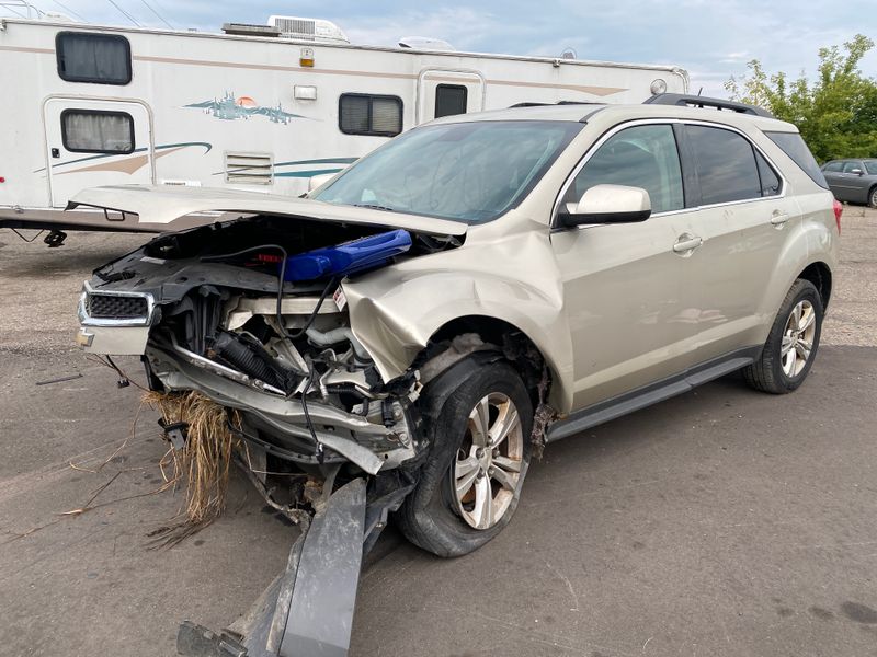 2014 Chevrolet Equinox LT - Exterior Front Left Corner Image