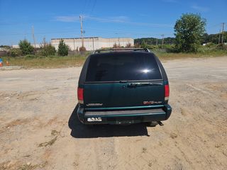 1996 GMC Jimmy SL - Exterior Rear Center Image