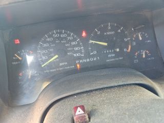 1996 GMC Jimmy SL - Interior Instrument Cluster / Odometer Image