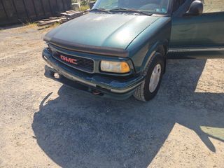 1996 GMC Jimmy SL - Primary Damage Left Image