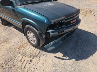 1996 GMC Jimmy SL - Primary Damage Right Image