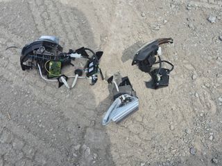 Vehicle Parts Image #3