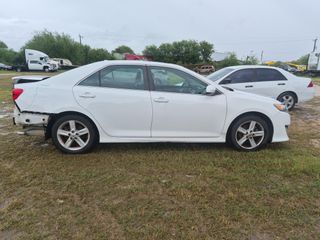 2014 Toyota Camry SE - Exterior Side Passenger