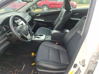 2014 Toyota Camry SE - Interior Front Seat Image