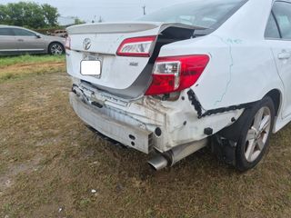 2014 Toyota Camry SE - Primary Damage Left Image