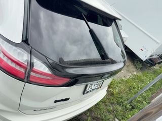 2020 Ford Edge Titanium - Exterior Rear Center Image