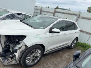 2020 Ford Edge Titanium - Exterior Side Driver Image