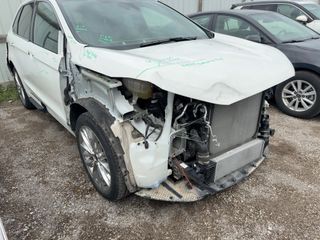 2020 Ford Edge Titanium - Primary Damage Right Image