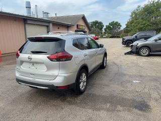 2018 Nissan Rogue S - Exterior Rear Right Corner Image