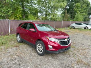 2021 Chevrolet Equinox LT - Exterior Front Right Corner Image