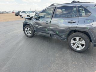 2025 Toyota RAV4 Hybrid XLE - Primary Damage Right Image