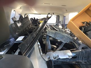 Vehicle Parts Image #1