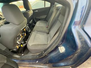 2015 Dodge Charger SXT - Interior Rear Seat Image