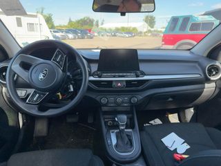 2021 Kia Forte LXS - Interior Full Dashboard Image