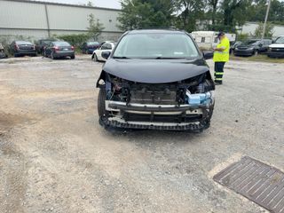2021 Toyota Sienna XLE - Exterior Front Center Image