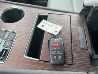 2021 Toyota Sienna XLE - Interior Steering Wheel With Keys Image