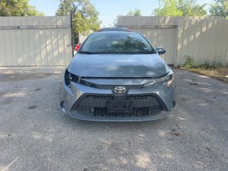 2021 Toyota Corolla LE - Exterior Front Center Image