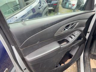 2020 Chevrolet Traverse LS - Driver's Front Door Image
