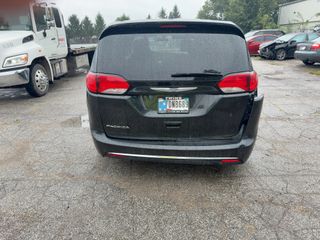 2019 Chrysler Pacifica LX - Exterior Rear Center Image