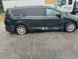 2019 Chrysler Pacifica LX - Exterior Side Passenger
