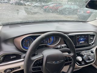 2019 Chrysler Pacifica LX - Interior Full Dashboard Image