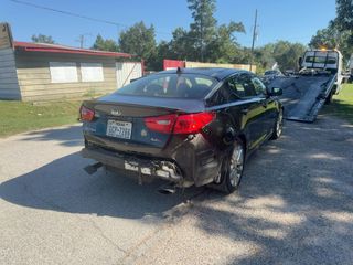 2015 Kia Optima SXL Turbo - Exterior Rear Right Corner Image