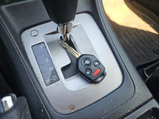2015 Subaru Impreza 2.0i Premium - Interior Steering Wheel With Keys Image