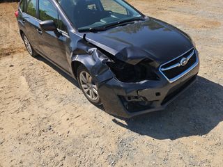 2015 Subaru Impreza 2.0i Premium - Primary Damage Right Image