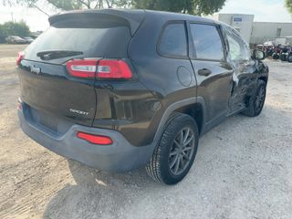 2017 Jeep Cherokee Sport - Exterior Rear Right Corner Image