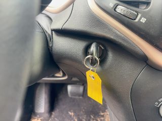 2017 Jeep Cherokee Sport - Interior Steering Wheel With Keys Image