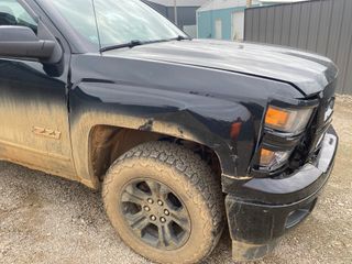 2015 Chevrolet Silverado 1500 LT - Exterior Front Right Corner Image