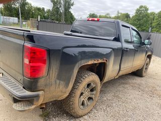 2015 Chevrolet Silverado 1500 LT - Exterior Rear Right Corner Image