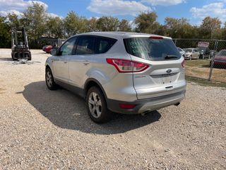 2016 Ford Escape SE - Exterior Rear Left Corner Image