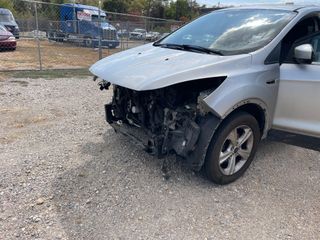 2016 Ford Escape SE - Primary Damage Right Image