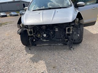 2016 Ford Escape SE - Primary Damage Straight On Image