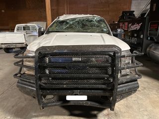 2015 Ford F-350 Lariat - Primary Damage Straight On Image