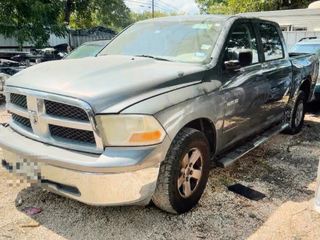 2009 Dodge Ram 1500 SLT - Exterior Front Left Corner Image