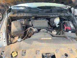 2009 Dodge Ram 1500 SLT - Engine Compartment Image