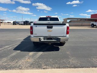 2010 Chevrolet Silverado 1500 LT - Exterior Rear Center Image