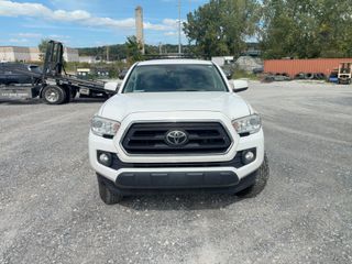 2020 Toyota Tacoma SR5 - Exterior Front Center Image
