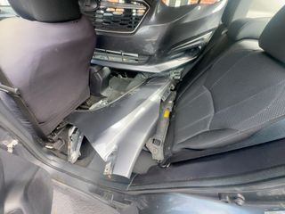 Vehicle Parts Image #2