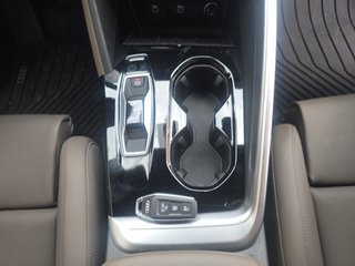 2026 Audi Q5 Premium Plus - Interior Steering Wheel With Keys Image