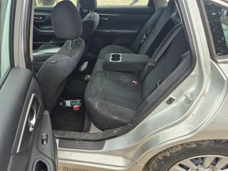 2015 Nissan Altima 2.5 S - Interior Rear Seat Image