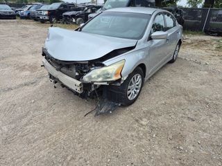 2015 Nissan Altima 2.5 S - Primary Damage Left Image