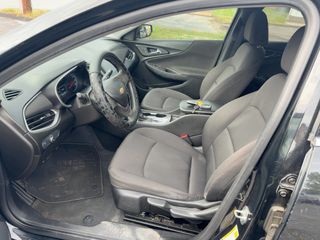 2019 Chevrolet Malibu LS - Driver's Front Door Image