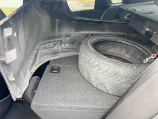 Vehicle Parts Image #1
